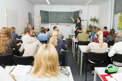 Abbildung einer freiwilligen Präsenzveranstaltung im Studienzentrum Hollabrunn