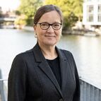 Portrait Prof. Dr. Angela Schröder