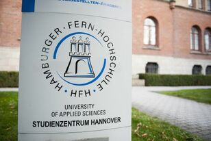 Fernstudium-an-der-HFH-Hannover